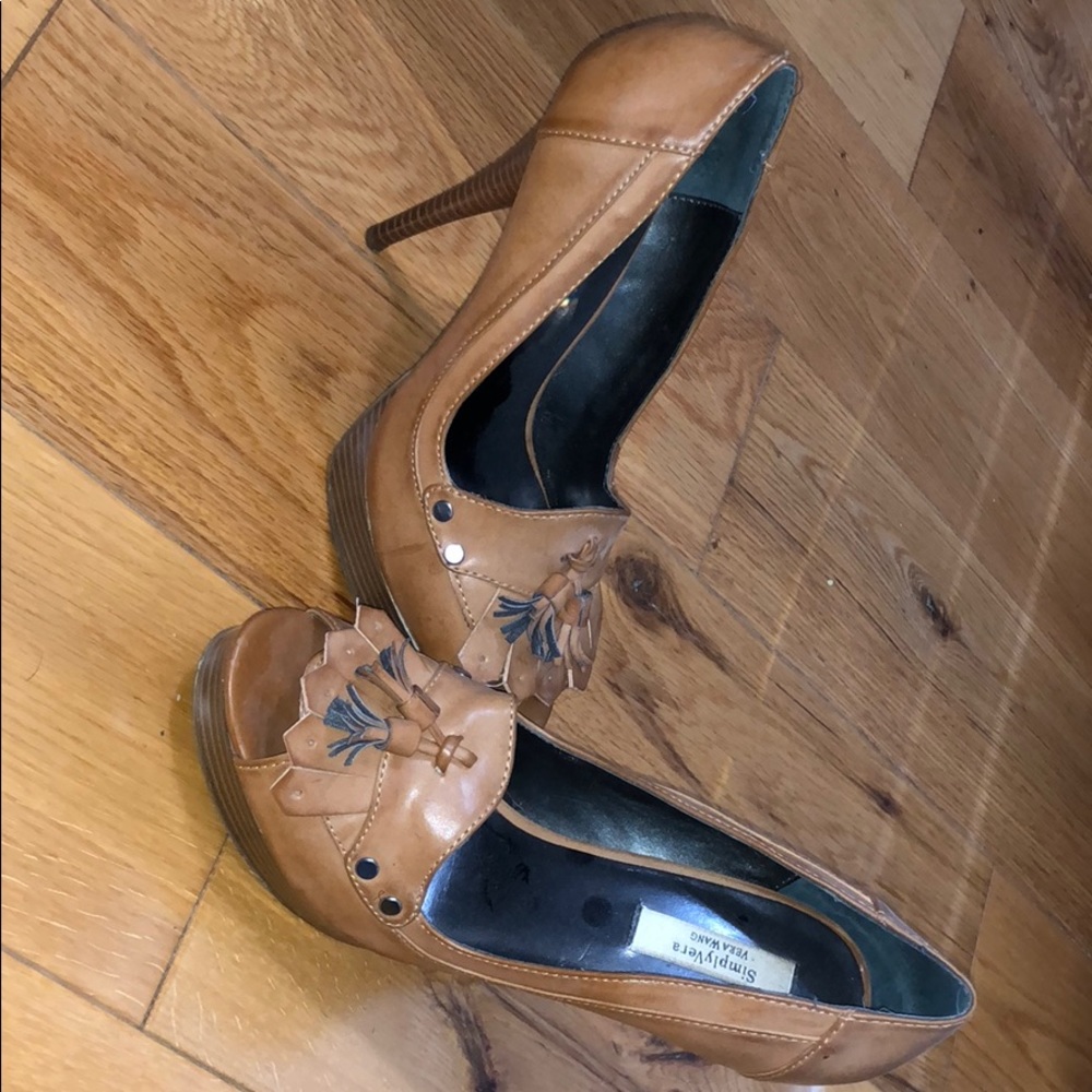 Simply Vera Pumps